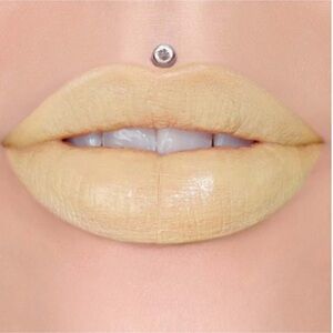 Jeffree Star Velvet Trap Matte Lipstick Easter Sunday Yellow